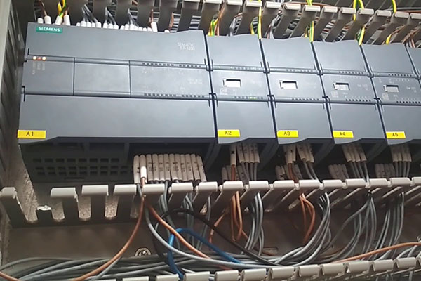 تعمیرات اتوماسیون صنعتی